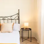 Apartmán Olas - Coastal Escape With Charm & Comfort