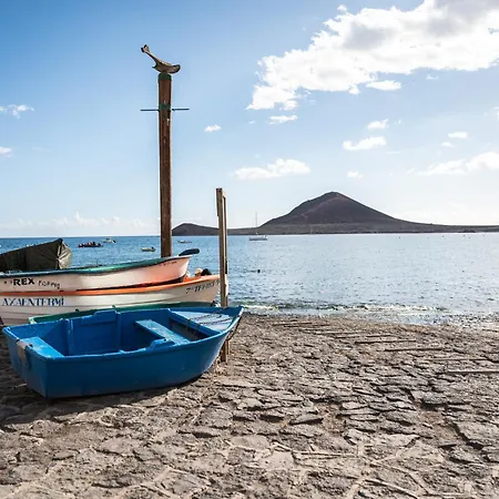 Olas - Coastal Escape With Charm & Comfort Lejlighed El Médano