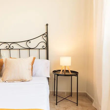 아파트 Olas - Coastal Escape With Charm & Comfort *