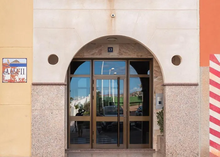 Apartment Olas - Coastal Escape With Charm & Comfort *